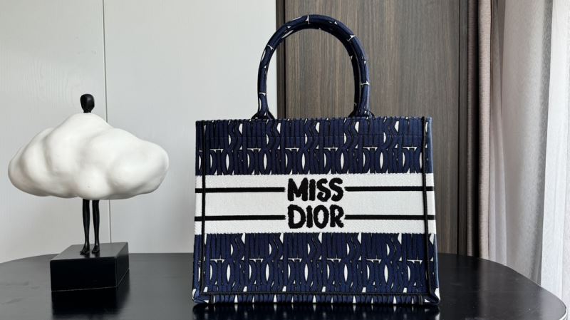 chr1st1an D10r shopping bags
